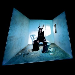 Cover of Halo on the Inside by Circuit des Yeux